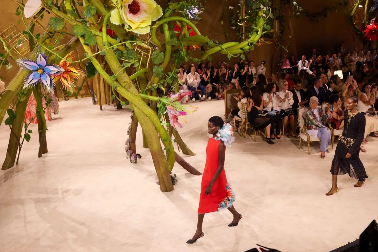 Haute couture à Paris : décryptage des 8 tendances mode pour l'automne-hiver 2026-2027