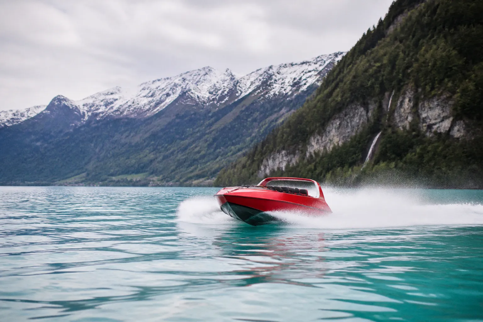Jetboat Interlaken visite : l'expérience de Marc à Bönigen
