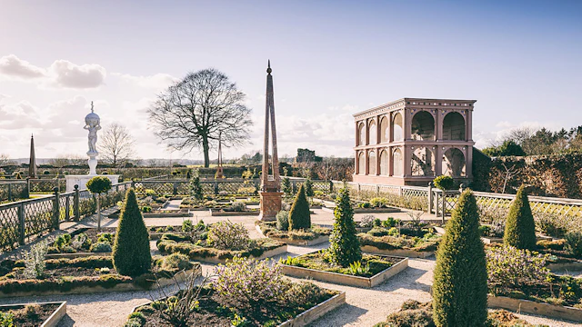 Château de Kenilworth et jardin élisabéthain